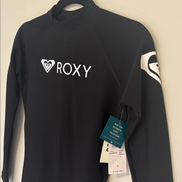 Roxy | Swim | Nwt Roxy Heater Rashguard | Poshmark